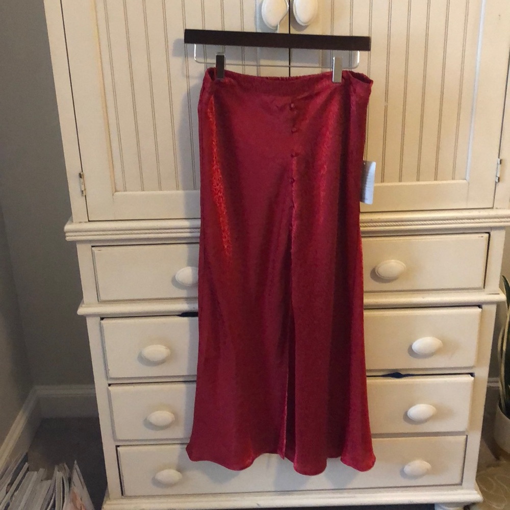 Red Holiday Inspired Skirt ♥️♥️♥️